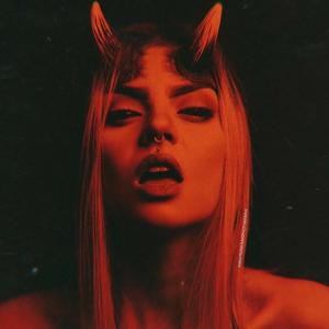 yolandi